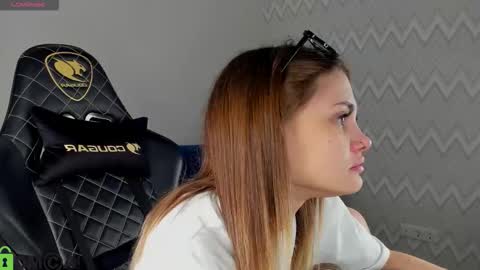 karina_broks online show from 11-04-25, 08:30