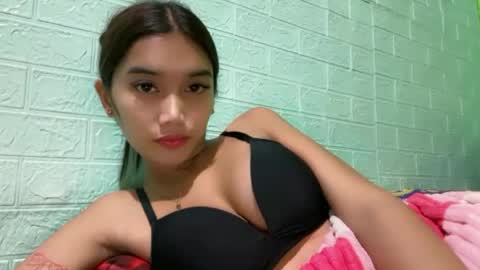 Snapshot of karina_goddess chatting on 06-16-26, 03:36 karina online show from 06-16-26, 03:36