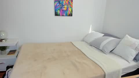 karina_lopez7 online show from 01-10-25, 08:04