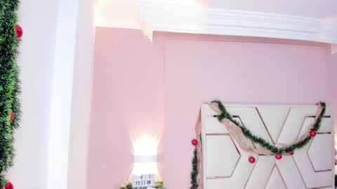 karina Taylor online show from 12-21-24, 07:24