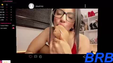 Snapshot of karina_torres_ chatting on 06-29-26, 11:16 Karina online show from 06-29-26, 11:16