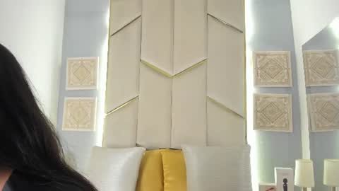 karinaacox online show from 07-18-26, 12:42