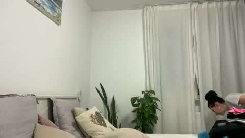 Snapshot of karinablair chatting on 02-19-25, 06:32 Karina online show from 02-19-25, 06:32