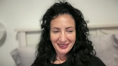 Snapshot of karinablair chatting on 03-11-25, 11:04 Karina online show from 03-11-25, 11:04