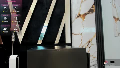 KarinaSimonz online show from 12-21-25, 08:05