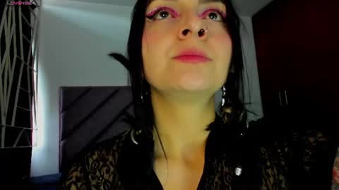 Snapshot of karinna__raven chatting on 07-31-26, 09:47 KARINNA RAVEN online show from 07-31-26, 09:47