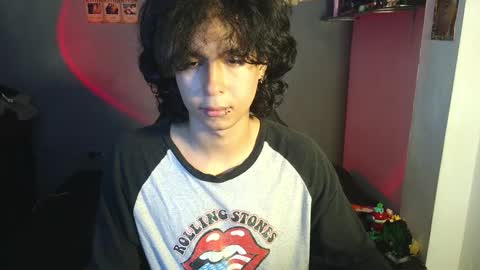 Snapshot of kariozzz chatting on 02-08-25, 06:22 call me kai 3 online show from 02-08-25, 06:22