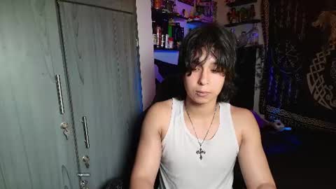 Snapshot of kariozzz chatting on 07-11-26, 09:05 call me kai 3 online show from 07-11-26, 09:05