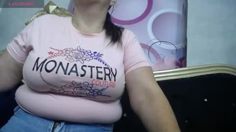Snapshot of karito_mature17 chatting on 05-13-26, 11:18 Karito online show from 05-13-26, 11:18