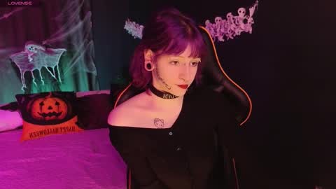 karkadeshk online show from 10-31-25, 03:24