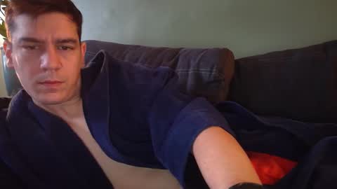 Snapshot of karl_mask chatting on 12-08-24, 02:52 Karl online show from 12-08-24, 02:52