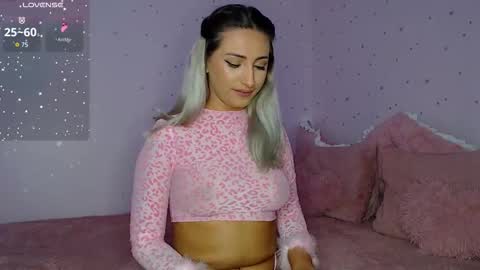 Andreea Fun it s my name online show from 11-30-25, 03:05