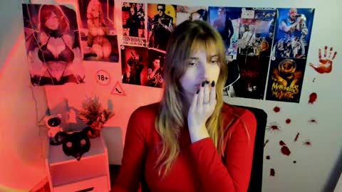 Snapshot of karla_flower chatting on 11-03-25, 01:12 Karla online show from 11-03-25, 01:12