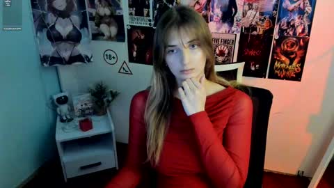 Snapshot of karla_flower chatting on 11-10-25, 01:32 Karla online show from 11-10-25, 01:32