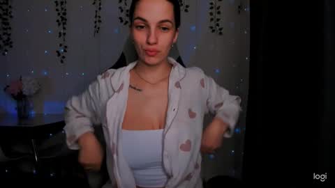 karla_lim online show from 02-10-25, 10:19