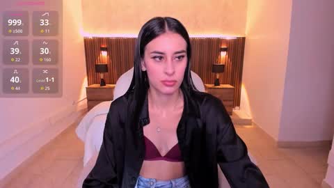 Snapshot of karlaa_james chatting on 10-14-25, 11:00 Karlaa  online show from 10-14-25, 11:00