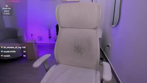 karliie kloss   online show from 09-22-25, 07:10