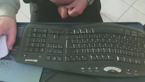 Snapshot of karll122 chatting on 02-27-26, 09:09 karll122 online show from 02-27-26, 09:09