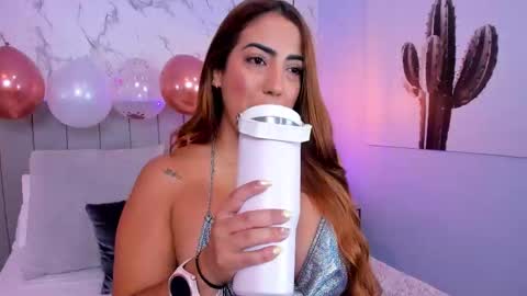 karlla_brown online show from 10-22-25, 01:44