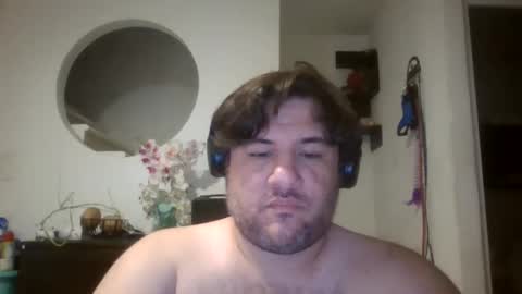 Snapshot of karlmagnus19 chatting on 06-11-26, 05:05 karlmagnus19 online show from 06-11-26, 05:05