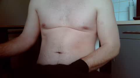 Snapshot of karlodi chatting on 12-30-24, 09:37 Kev online show from 12-30-24, 09:37