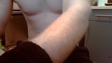 Snapshot of karlodi chatting on 02-12-25, 07:13 Kev online show from 02-12-25, 07:13