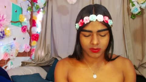 KARLY.  online show from 02-04-25, 11:38