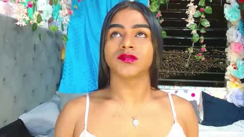 KARLY.  online show from 11-18-25, 01:22