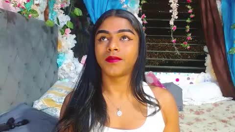 Snapshot of karly_coffe chatting on 01-11-26, 07:46 KARLY. online show from 01-11-26, 07:46