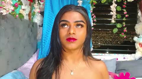 Snapshot of karly_coffe chatting on 02-07-26, 02:37 KARLY. online show from 02-07-26, 02:37