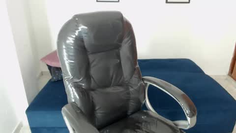 KARLYE online show from 12-17-24, 02:55