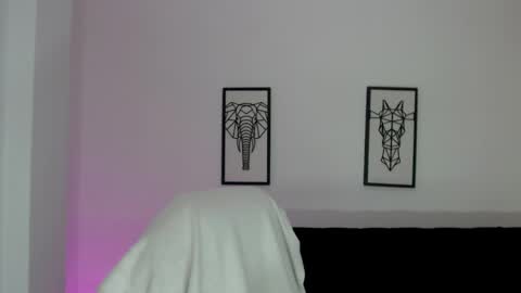 KARLYE online show from 02-12-25, 06:08