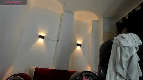 KARLYE online show from 07-12-26, 02:46