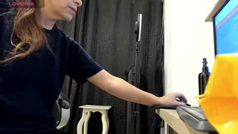 KARLYE online show from 07-14-26, 05:01