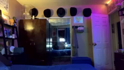 Karlykox online show from 05-06-26, 10:04