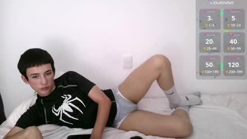 Alex online show from 05-08-26, 06:57