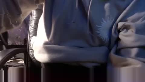 Snapshot of karnyx3 chatting on 02-26-25, 08:48 Karlos Montoya online show from 02-26-25, 08:48