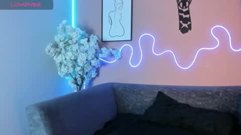 karo_linee online show from 06-30-26, 12:06