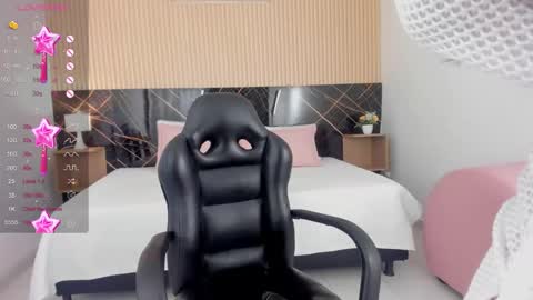 karol_cortes online show from 01-14-26, 07:08