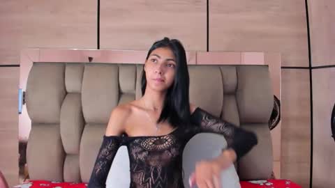  KAROL LEWIS  online show from 01-07-26, 12:29