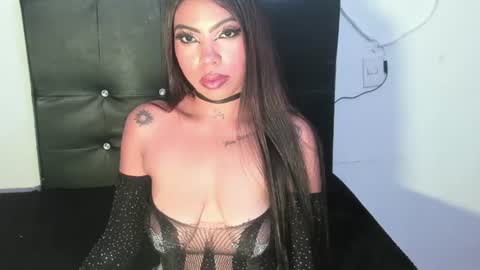 Snapshot of karol_say chatting on 06-22-26, 08:44 Karol Say online show from 06-22-26, 08:44