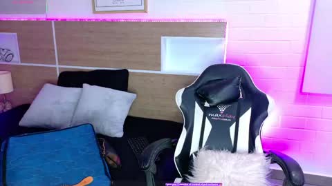 KAROL SCOTT online show from 05-22-26, 11:43