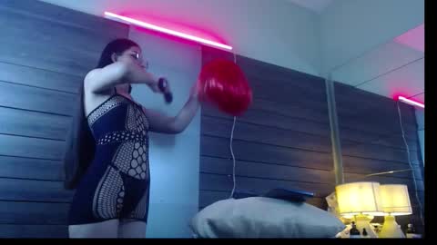 Snapshot of karol_yesenia chatting on 09-16-25, 01:45 karol_yesenia online show from 09-16-25, 01:45