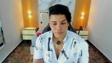 Karol and Luna online show from 05-23-26, 07:07