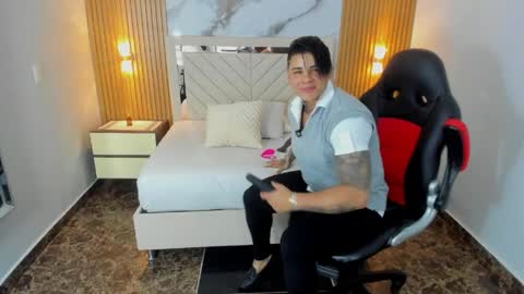 Karol and Luna online show from 05-30-26, 12:46