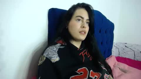 Snapshot of karolay_su chatting on 04-26-26, 11:46 ARIANNA online show from 04-26-26, 11:46
