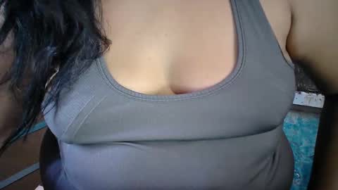 Snapshot of karolbb chatting on 12-07-24, 05:20 karolbb online show from 12-07-24, 05:20