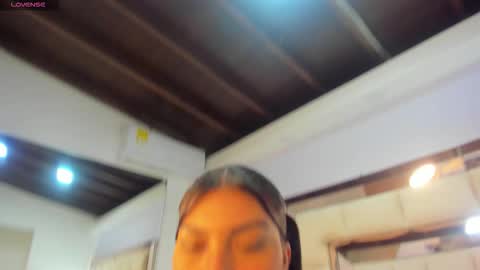 Karol  online show from 10-15-25, 11:10