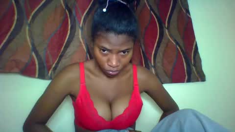 karoliee online show from 07-20-26, 02:30