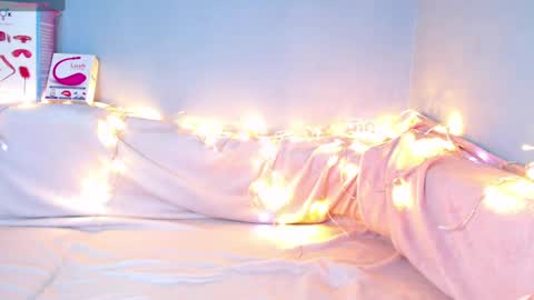 Kira online show from 02-22-25, 03:12